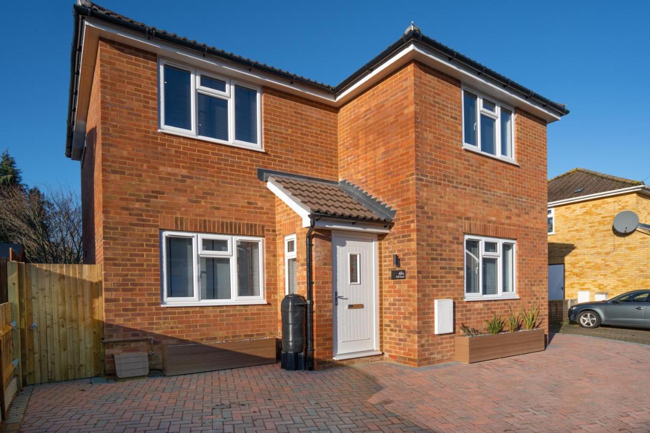 Mill Road Ground Floor Apartment Crawley  Exterior foto